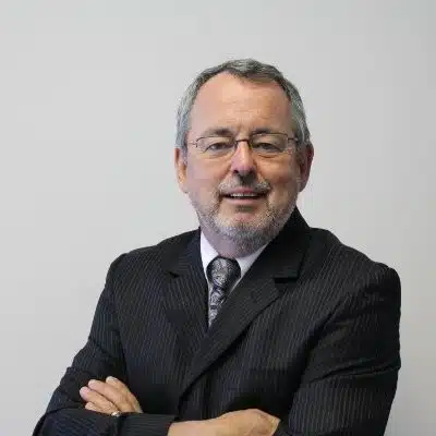 Dr. Bernard Nadeau, Ph.D., Psicólogo